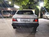 Mercedes-Benz E 200 1989 года за 500 000 тг. в Ленгер – фото 2