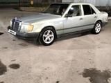 Mercedes-Benz E 200 1989 года за 500 000 тг. в Ленгер – фото 3