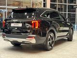 Kia Sorento Premium 2025 года за 23 990 000 тг. в Костанай – фото 4