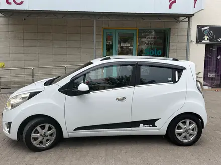 Chevrolet Spark 2010 года за 3 500 000 тг. в Шымкент – фото 3