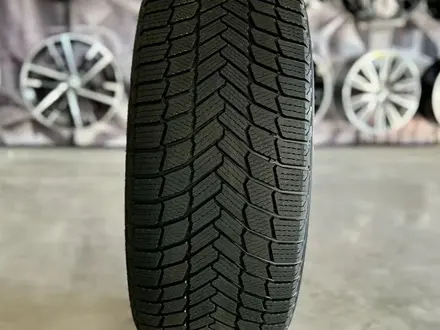 Michelin X-Ice Snow 255/60 R20 113T за 400 000 тг. в Алматы – фото 2