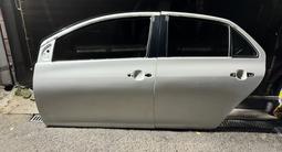 Дверь Тойота ярис седан 2005 хэтчбек 2006 2007 2008 за 65 000 тг. в Алматы – фото 2