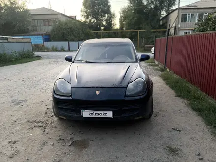 Porsche Cayenne 2004 года за 4 000 000 тг. в Актобе