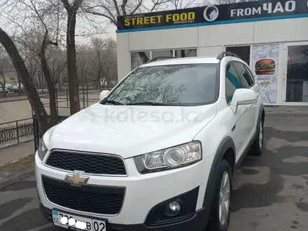 Chevrolet Captiva 2014 года за 7 300 000 тг. в Алматы – фото 3