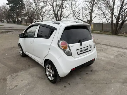 Chevrolet Spark 2010 года за 3 300 000 тг. в Шымкент – фото 7