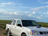 Nissan NP300 2011 года за 5 500 000 тг. в Атырау – фото 2