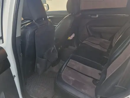 Kia Sorento 2013 года за 6 500 000 тг. в Уральск – фото 4