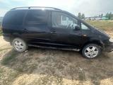 Volkswagen Sharan 1999 года за 550 000 тг. в Актобе – фото 3