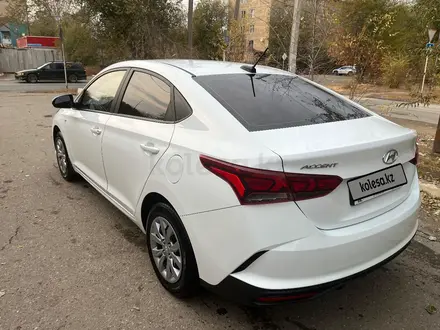 Hyundai Accent 2020 года за 7 100 000 тг. в Актобе – фото 5