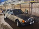 Mercedes-Benz E 230 1993 годаүшін1 350 000 тг. в Алматы – фото 5