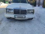 Mercedes-Benz E 200 1985 годаfor750 000 тг. в Караганда – фото 2