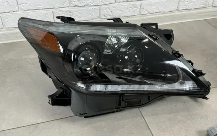 Передняя фара правая (R) на Lexus LX570 2012-15 дизайн LED (Черный цвет)үшін80 000 тг. в Астана