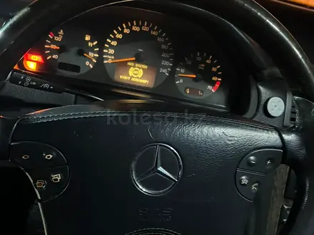 Mercedes-Benz E 240 2000 года за 2 200 000 тг. в Алматы – фото 8