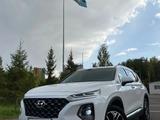 Hyundai Santa Fe 2019 годаүшін13 200 000 тг. в Астана