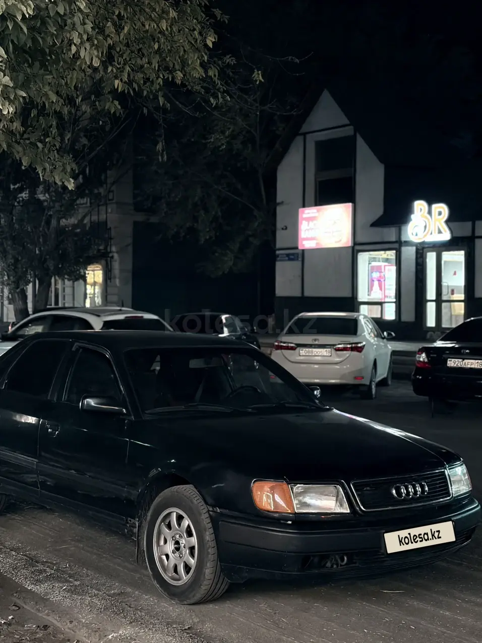 Audi 100, 1990