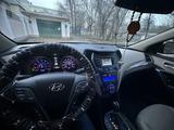 Hyundai Santa Fe 2013 годаүшін7 200 000 тг. в Атырау – фото 2