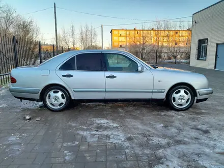 Mercedes-Benz E 230 1995 года за 2 200 000 тг. в Костанай