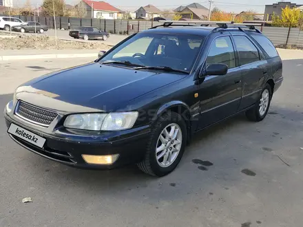 Toyota Camry Gracia 1999 года за 3 250 000 тг. в Алматы – фото 2