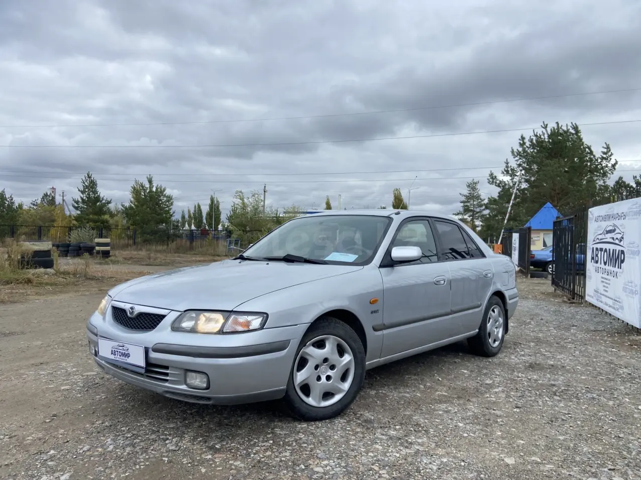 Mazda 626, 1999