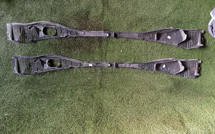 AUTO KRAFT Водоотводящий Щиток РЕНО ДАСТЕР К-Т за 12 000 тг. в Астана