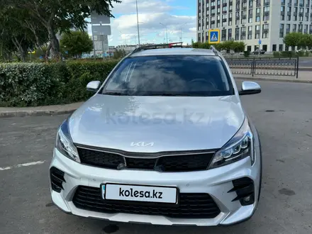 Kia Rio X-Line 2021 года за 9 450 000 тг. в Астана