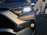 Toyota RAV4 2020 годаfor14 300 000 тг. в Алматы – фото 3