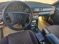 Mercedes-Benz E 200 1993 годаүшін1 500 000 тг. в Актобе – фото 5