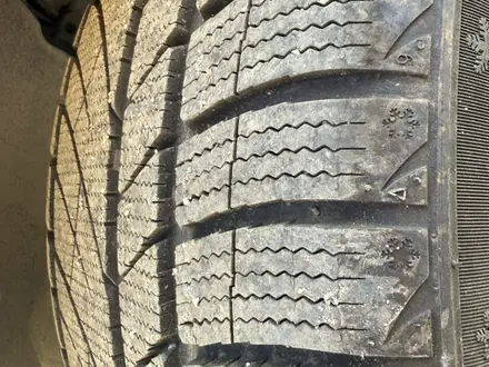 Зимнюю шину комплект 295/35 R21 за 300 000 тг. в Астана – фото 2