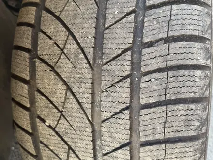 Зимнюю шину комплект 295/35 R21 за 300 000 тг. в Астана – фото 3
