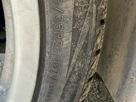 Зимнюю шину комплект 295/35 R21 за 300 000 тг. в Астана – фото 5
