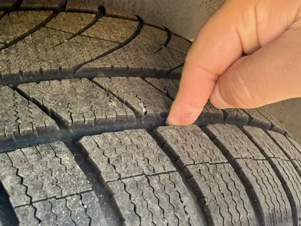 Зимнюю шину комплект 295/35 R21 за 300 000 тг. в Астана – фото 6
