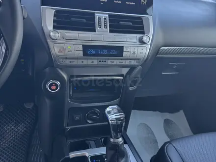 Toyota Land Cruiser Prado 2021 года за 29 000 000 тг. в Астана – фото 16