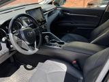 Toyota Camry 2024 годаүшін19 000 000 тг. в Алматы – фото 5