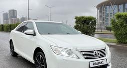 Toyota Camry 2014 годаүшін8 800 000 тг. в Астана – фото 2