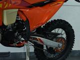 KTM  300 EXC 2025 года за 6 600 000 тг. в Петропавловск – фото 4