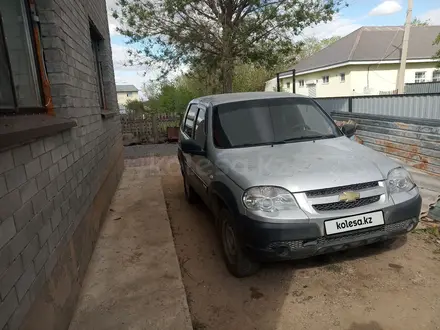 Chevrolet Niva 2013 года за 3 300 000 тг. в Актобе – фото 4