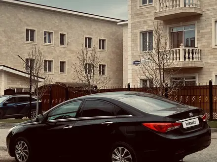 Hyundai Sonata 2012 года за 6 000 000 тг. в Уральск – фото 5