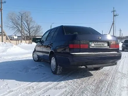 Volkswagen Vento 1996 годаүшін1 000 000 тг. в Уральск – фото 11