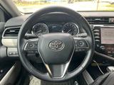 Toyota Camry 2019 года за 13 650 000 тг. в Тараз – фото 3