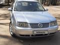 Volkswagen Golf 2001 годаfor2 500 000 тг. в Алматы