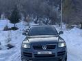 Volkswagen Touareg 2004 года за 4 200 000 тг. в Алматы – фото 3