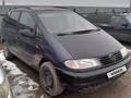 Volkswagen Sharan 1997 года за 1 100 000 тг. в Аксай – фото 6