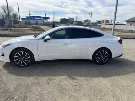 Hyundai Sonata 2023 года за 11 200 000 тг. в Актобе – фото 7