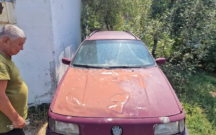 Volkswagen Passat 1998 года за 350 000 тг. в Алматы