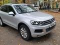 Volkswagen Touareg 2012 года за 11 000 000 тг. в Алматы