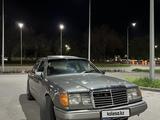 Mercedes-Benz E 230 1992 года за 1 450 000 тг. в Алматы – фото 2
