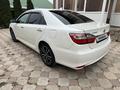 Toyota Camry 2017 года за 13 500 000 тг. в Уральск – фото 4