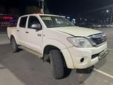 Toyota Hilux 2011 года за 6 000 000 тг. в Шымкент – фото 3