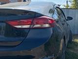 Hyundai Elantra 2018 года за 4 800 000 тг. в Актобе – фото 4