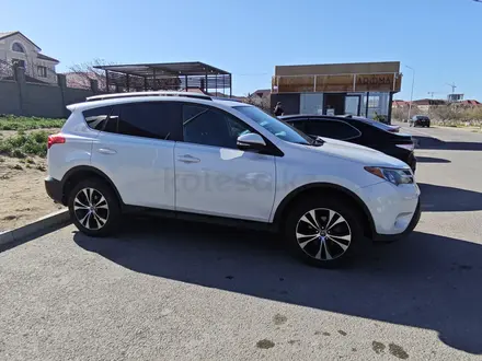 Toyota RAV4 2015 года за 7 700 000 тг. в Актау – фото 2